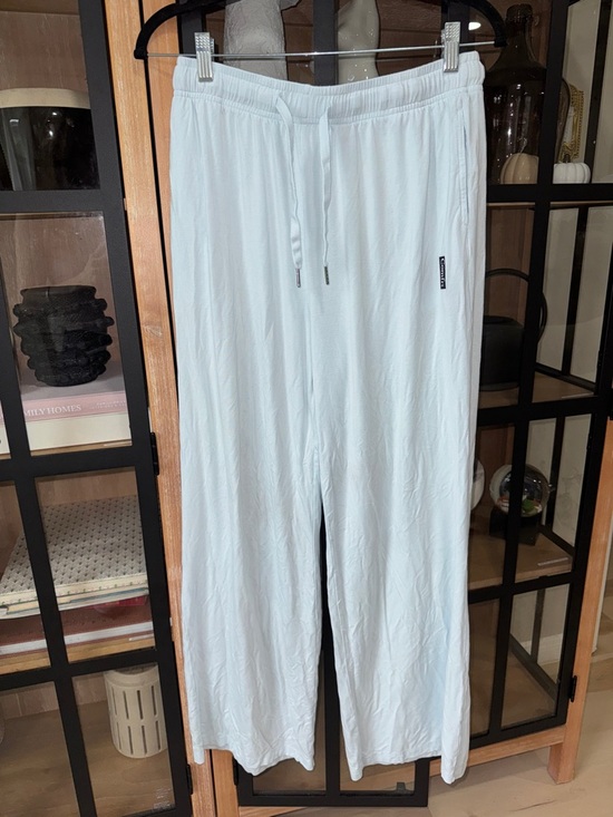 Comfrt Other - Comfrt pajamas pants drawstring pjs unisex wide leg pockets modal